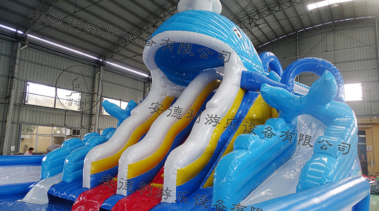 �L�~����