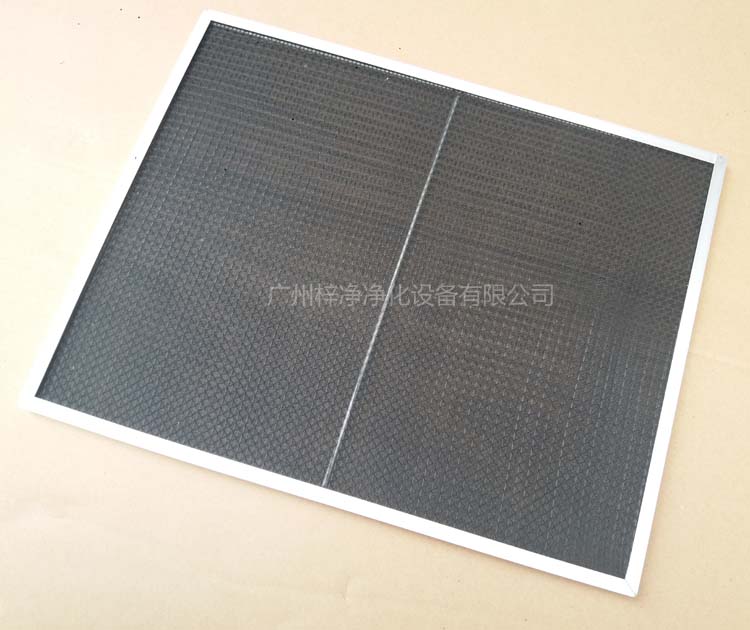 尼龍網(wǎng)初效過(guò)濾器使用場(chǎng)所工業(yè)級(jí)空氣通風(fēng)設(shè)備之初級(jí)過(guò)濾。