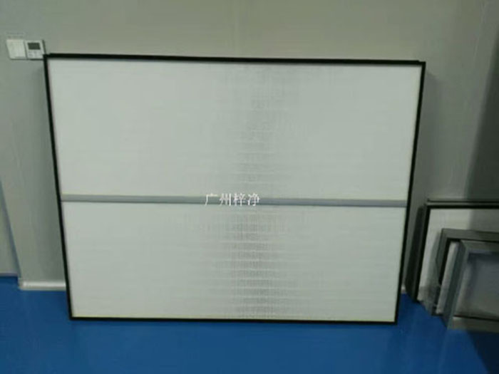 HEPA高效過濾網(wǎng)可廣泛用于光學(xué)電子、LCD液晶制造，生物醫(yī)藥、精密儀器、飲料食品，PCB印刷等行業(yè)無塵凈化車間的空調(diào)末端送風(fēng)處。